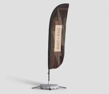 BANNERS & FLAGS